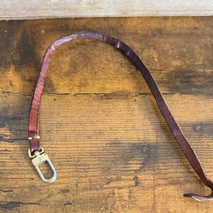 Louis Vuitton Pochette Strap